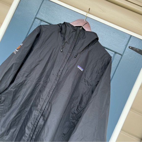 Patagonia Lined H2NO
Waterproof Windbreaker Jacket Men’s XL - Picture 3 of 9